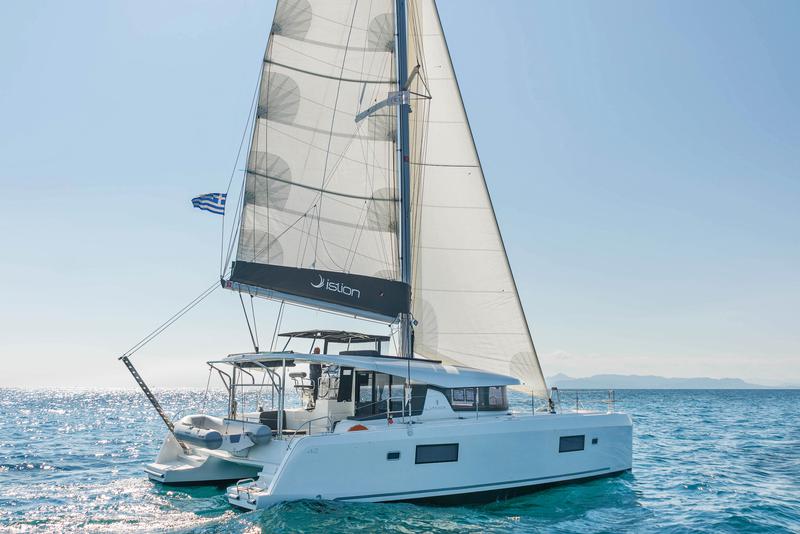 Book yachts online - catamaran - Lagoon 42 A/C &amp; GEN. - IONAS - rent