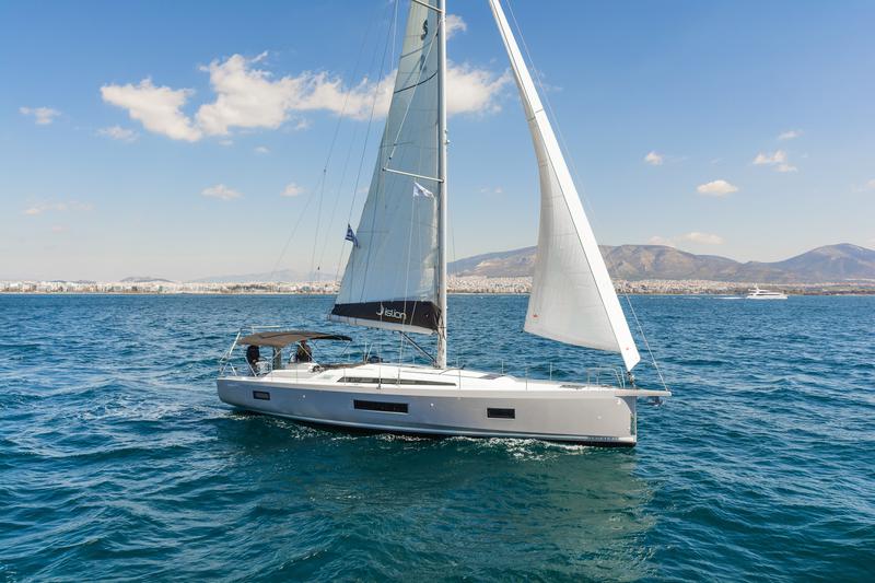 Book yachts online - sailboat - Oceanis 51.1 (5+1 cab) A/C &amp; GEN - YRIA - rent