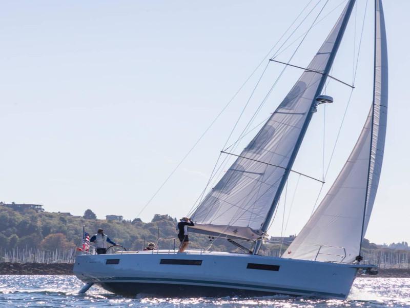 Book yachts online - sailboat - Sun Odyssey 440 - TOLINHO - rent