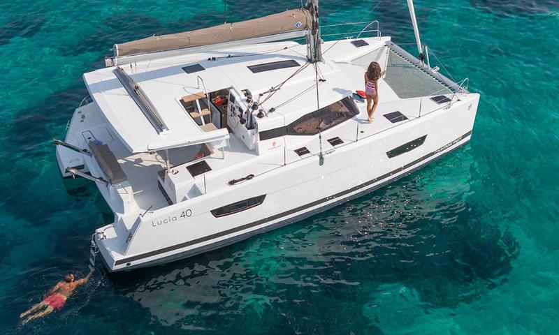 Book yachts online - catamaran - Lucia 40 - E.S. II - rent