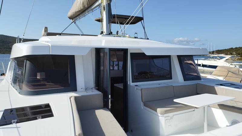 Book yachts online - catamaran - Bali 4.4 - Stenella - rent