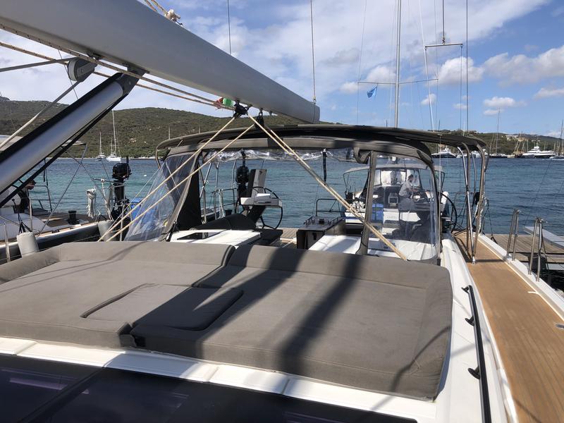 Book yachts online - sailboat - Dufour 530 Exclusive 2020 - Gryffindor - rent