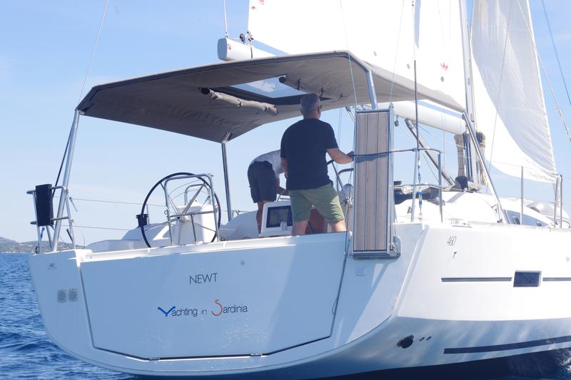 Book yachts online - sailboat - Dufour 460 Grand Large 5Cab - Newt - rent