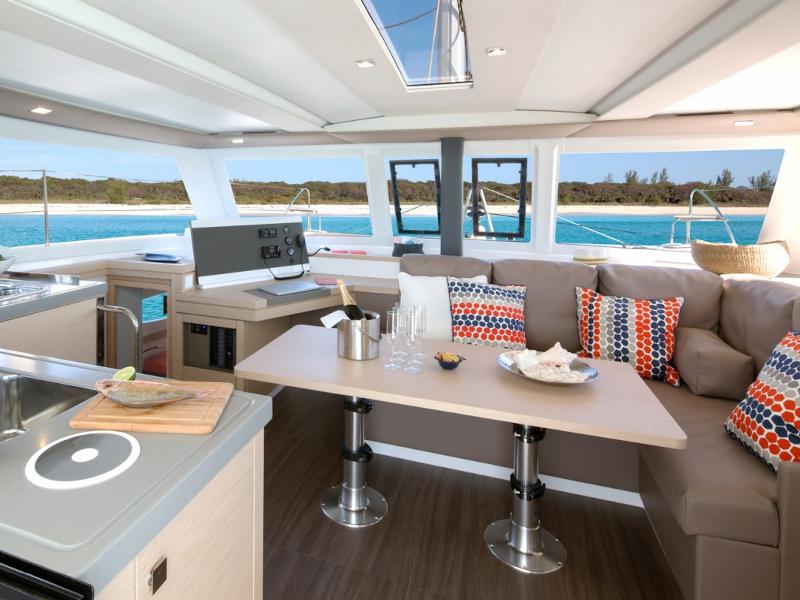 Book yachts online - catamaran - Lucia 40 - Relax Planet - rent