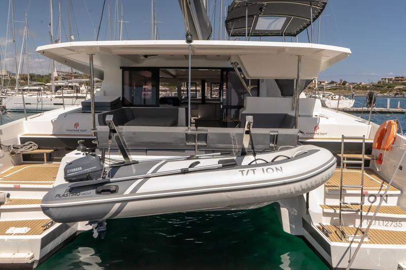 Book yachts online - catamaran - Astréa 42 - Ion - rent