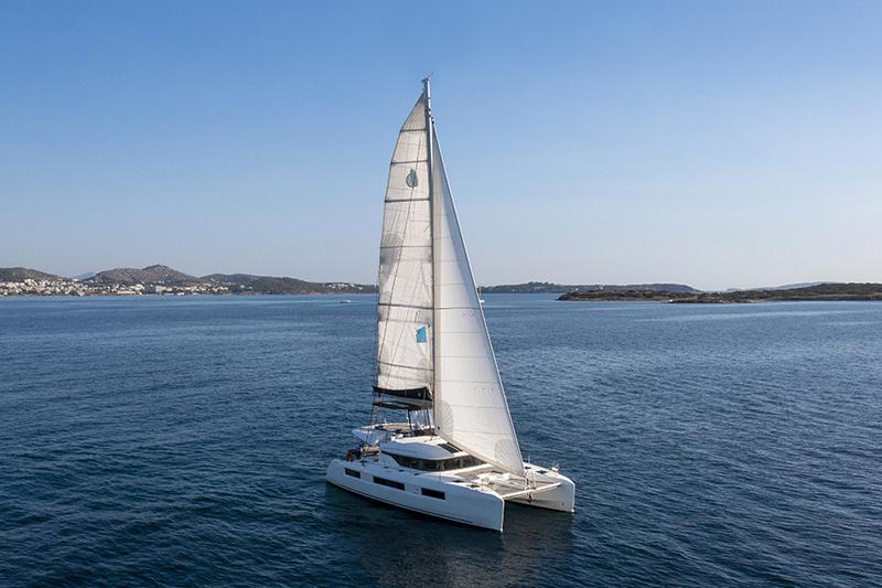 Book yachts online - catamaran - Lagoon 50 - For Sail Again - rent