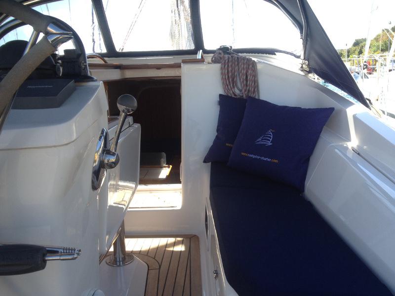 Book yachts online - sailboat - Elan 344 Impression - Sea Bird - rent