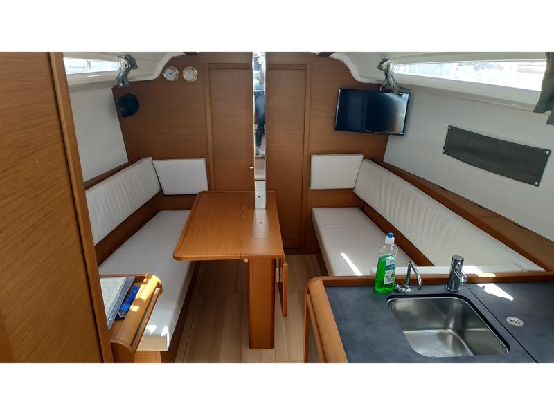 Book yachts online - sailboat - Sun Odyssey 349 - Elvis - rent