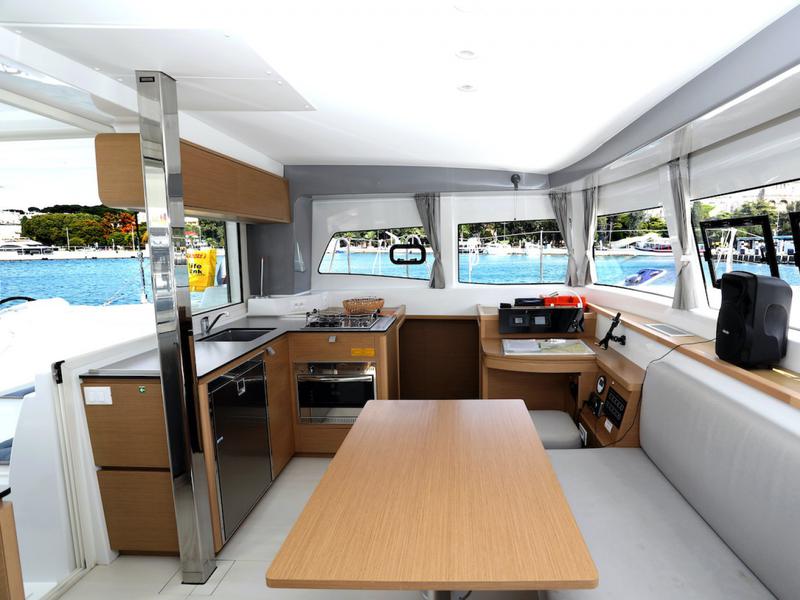 Book yachts online - catamaran - Excess 12 - Kiss Me Twice - rent