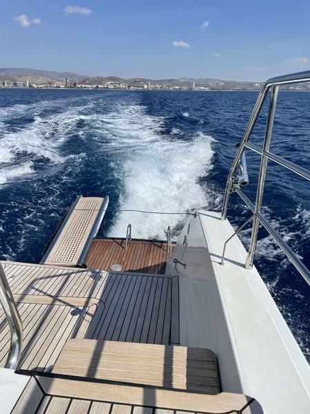 Book yachts online - powercatamaran - Lagoon 630 Powercat LUX - Pearly Gates - rent