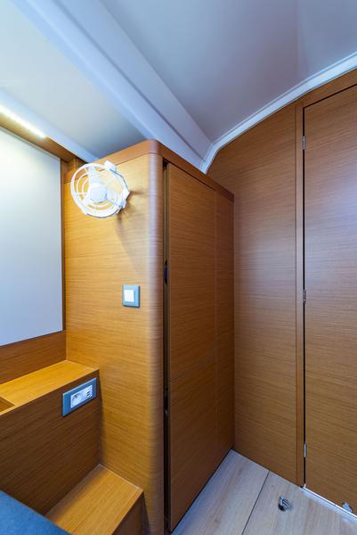 Book yachts online - sailboat - Sun Odyssey 410 - Martha - rent