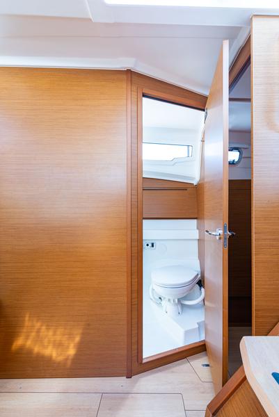 Book yachts online - sailboat - Sun Odyssey 410 - Martha - rent