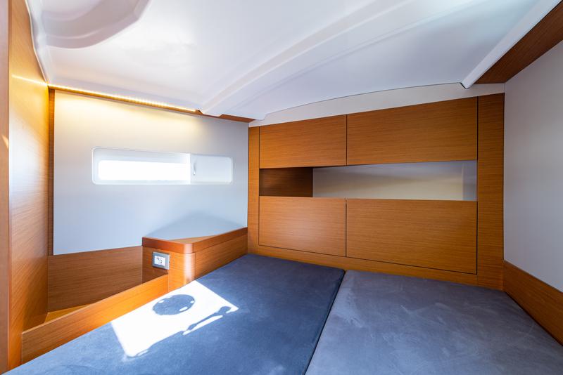 Book yachts online - sailboat - Sun Odyssey 410 - Martha - rent