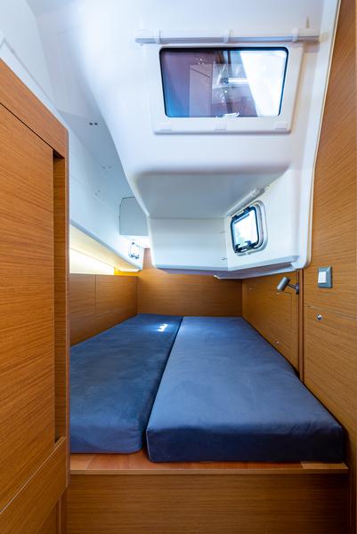 Book yachts online - sailboat - Sun Odyssey 410 - Martha - rent