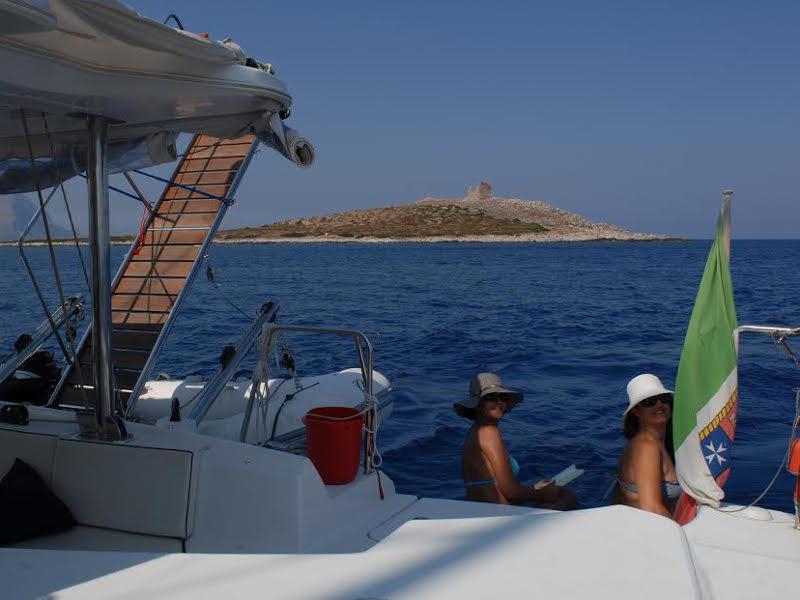 Book yachts online - catamaran - Lagoon 440 - Tani - rent