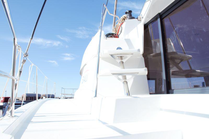 Book yachts online - catamaran - Bali 4.3 - Fasteam Two (WM - A/C - GENERATOR) - rent