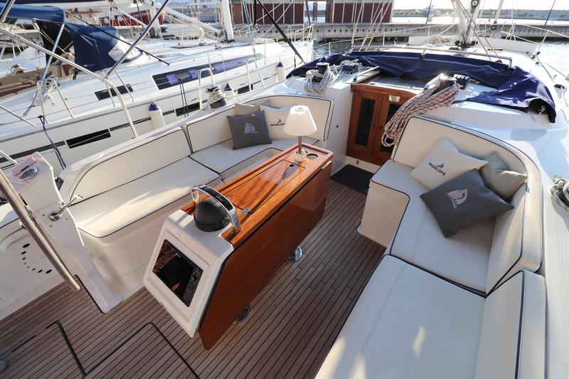 Book yachts online - sailboat - Bavaria Cruiser 46 - Angelofe - rent