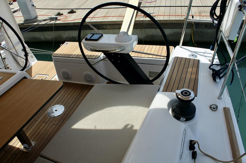 Book yachts online - sailboat - Dufour 360 Grand Large - Zion - rent