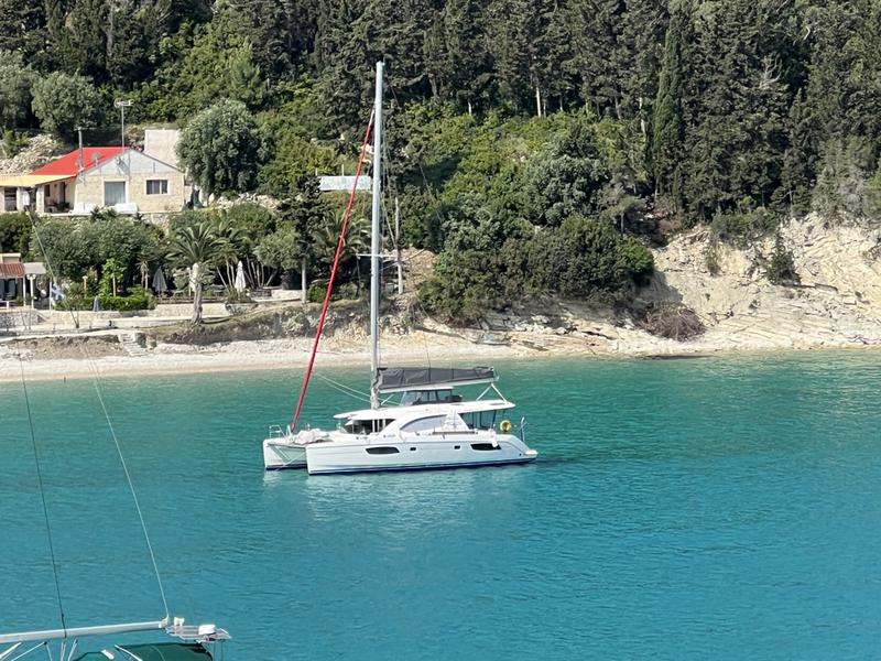 Book yachts online - catamaran - Leopard 44 - SY Cecilia - rent