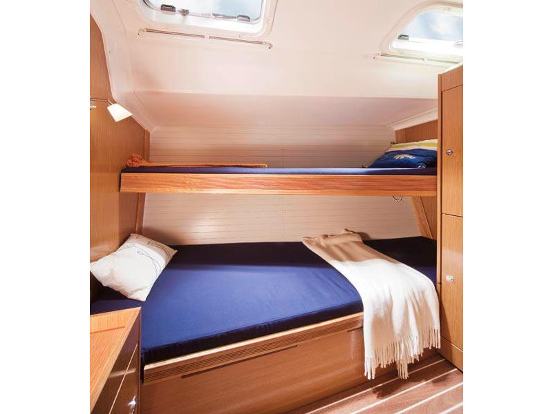 Book yachts online - sailboat - Bavaria 51 Cruiser - SY Sissi - rent