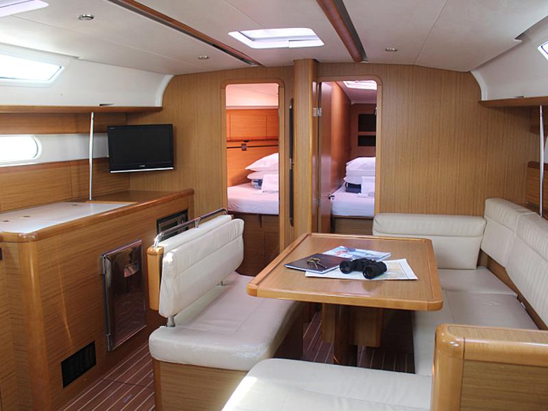Book yachts online - sailboat - Sun Odyssey 44i - ISTRA - rent