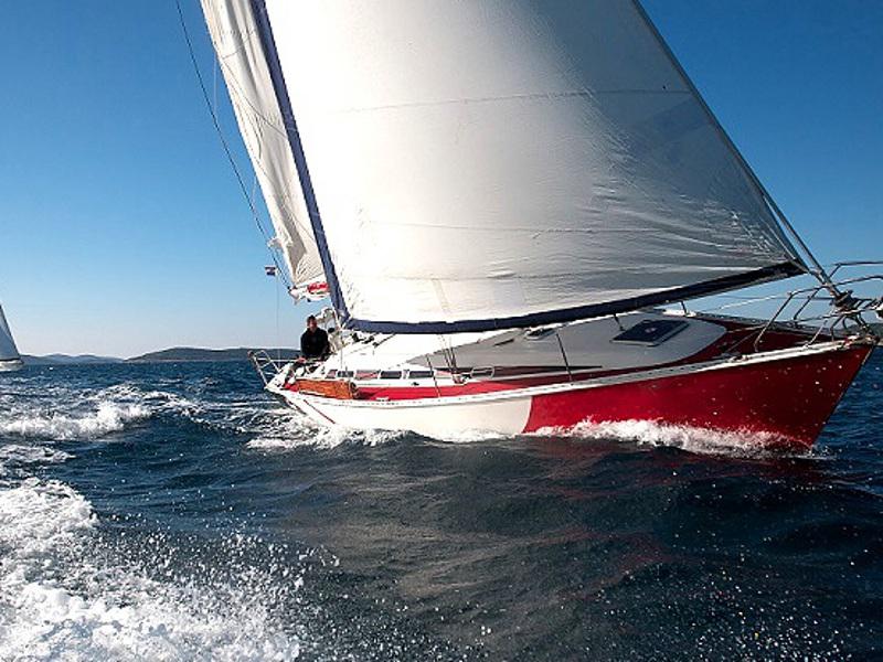 Book yachts online - sailboat - Elan 431 - SCORPIO - rent