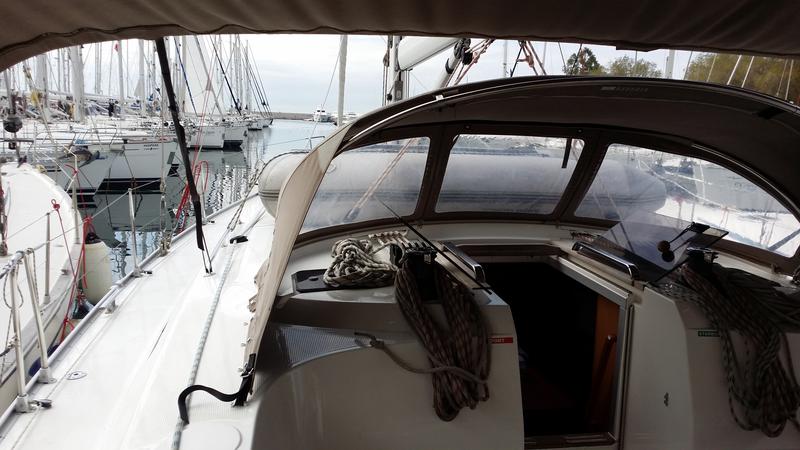 Book yachts online - sailboat - Bavaria Cruiser 46 - Theano - rent