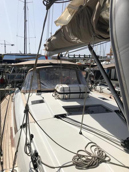 Book yachts online - sailboat - Sun Odyssey 519 - Alboran Prosecco (Radazul) - rent