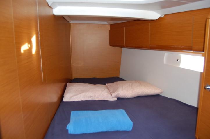 Book yachts online - sailboat - Sun Odyssey 519 - Alboran Champagne (Majorca) - rent