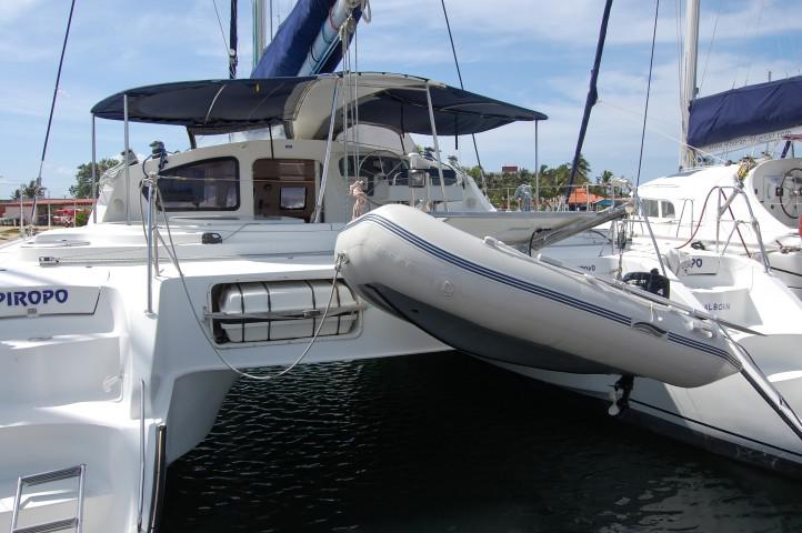 Book yachts online - catamaran - Belize 43 - Piropo Primero Cuba - rent