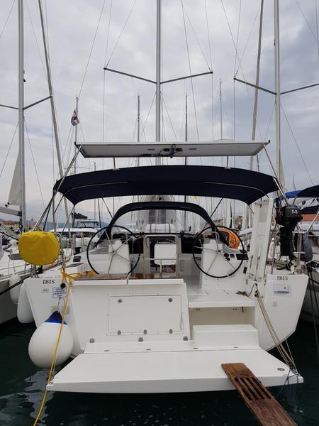 Book yachts online - sailboat - Dufour 460 Grand Large - Ibis - rent