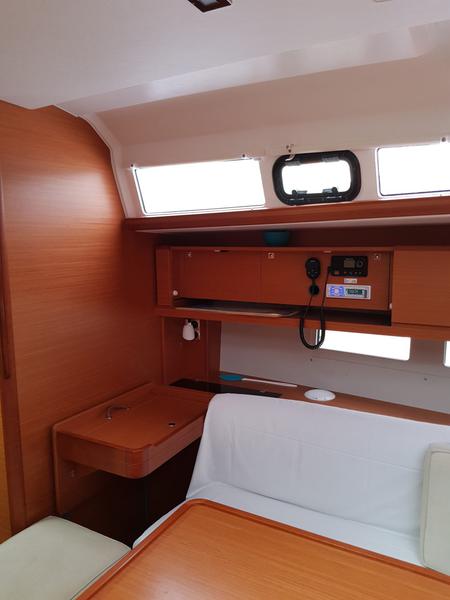 Book yachts online - sailboat - Dufour 460 Grand Large - Ibis - rent
