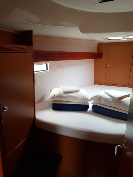 Book yachts online - sailboat - Bavaria Cruiser 45 - Orlan - rent