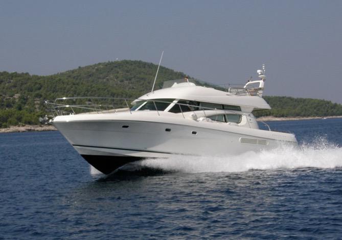 Book yachts online - motorboat - Prestige 46 Fly-a - Cobalt Blu - rent