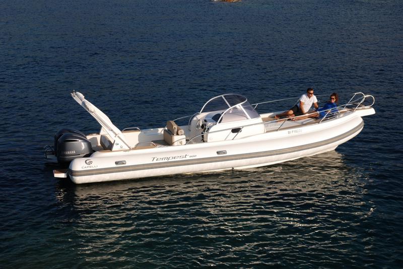 Book yachts online - motorboat - Tempest 900 - Sardus - rent