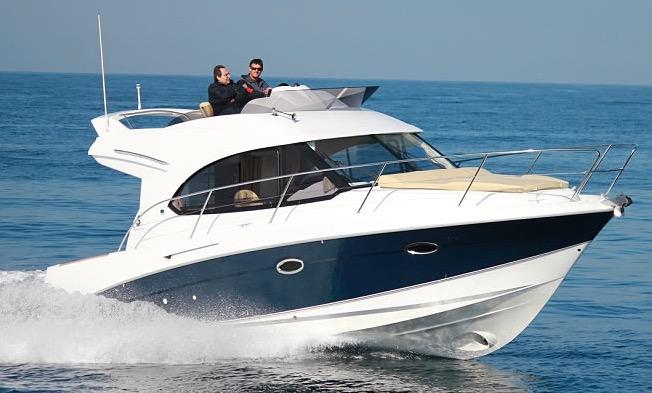 Book yachts online - motorboat - Antares 32 Fly - Katalina - rent