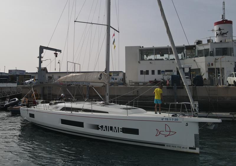 Book yachts online - sailboat - Oceanis 46.1 - Yess Boss (First Line) - rent