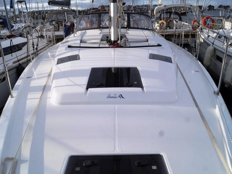 Book yachts online - sailboat - Hanse 415 - Mickey - rent