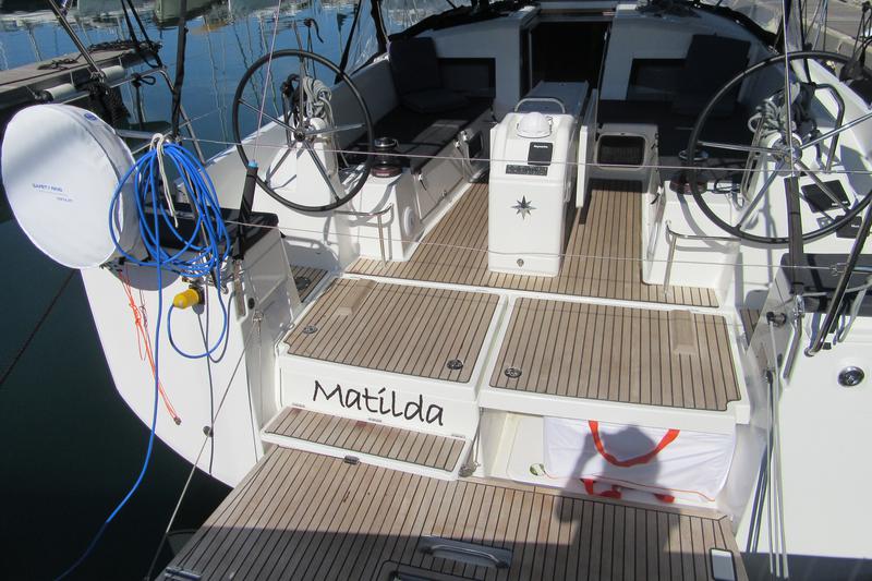 Book yachts online - sailboat - Sun Odyssey 440 - Matilda - rent