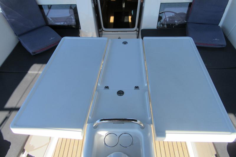 Book yachts online - sailboat - Sun Odyssey 440 - Matilda - rent