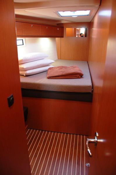 Book yachts online - sailboat - Bavaria Cruiser 51 - Zedaron - rent