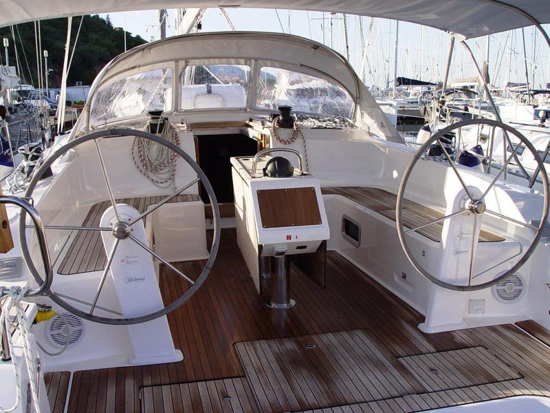 Book yachts online - sailboat - Bavaria Cruiser 51 - Astra - rent