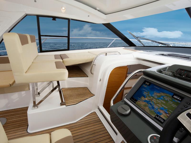 Book yachts online - motorboat - Bavaria S40 HT - JU-FU - rent