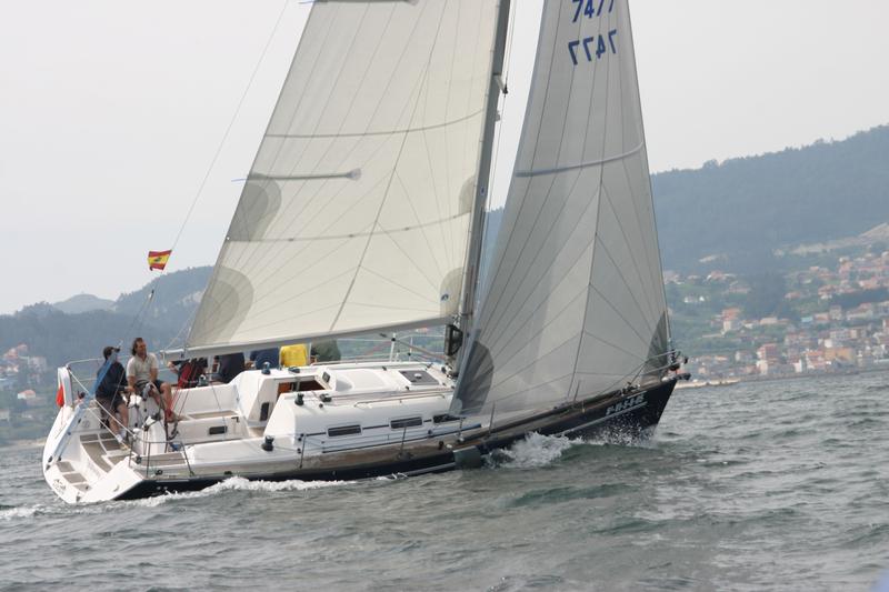 Book yachts online - sailboat - Elan Performance 37 - Sailway Uno - rent