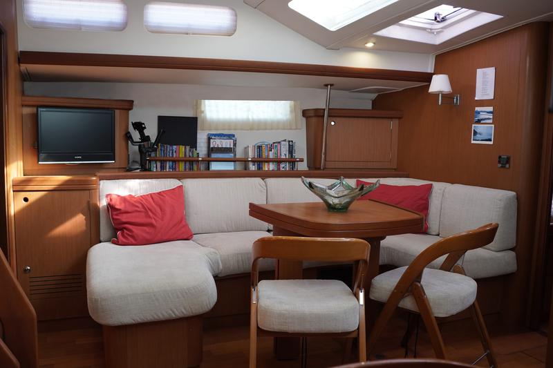 Book yachts online - sailboat - Beneteau 57 - Fred - rent