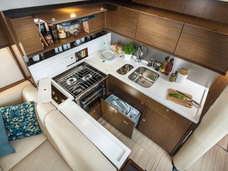 Book yachts online - sailboat - Bavaria Cruiser 57 - Be luxe - rent