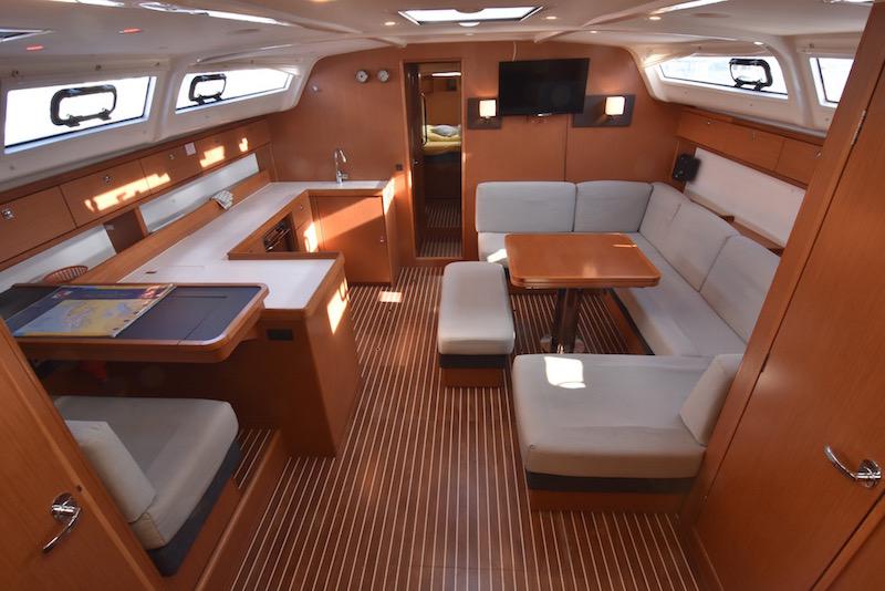 Book yachts online - sailboat - Bavaria Cruiser 51 - TRAMUNTANA - rent