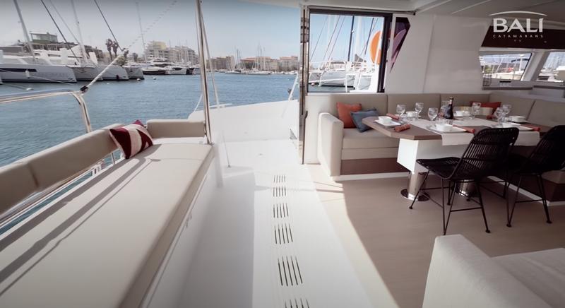 Book yachts online - catamaran - Bali 4.2 - Persona Grata - rent