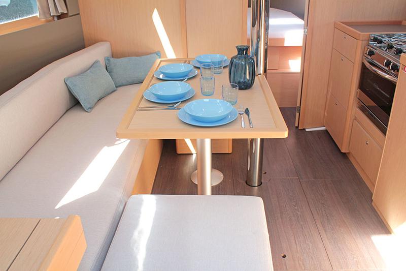 Book yachts online - sailboat - Oceanis 38.1 - OCEAN - rent