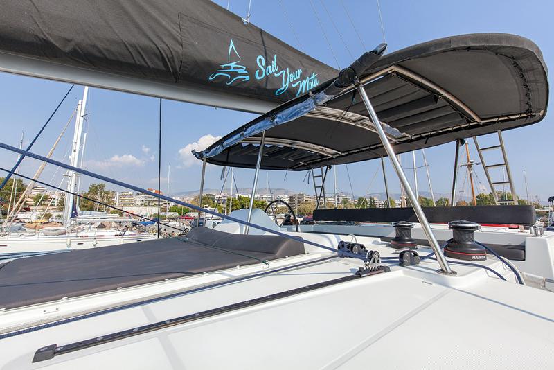 Book yachts online - catamaran - Lagoon 450  Flybridge - Relax - rent